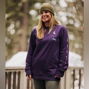 Burton 1996 Dolphin Crew Sweatshirt Size XS in Violet Halo